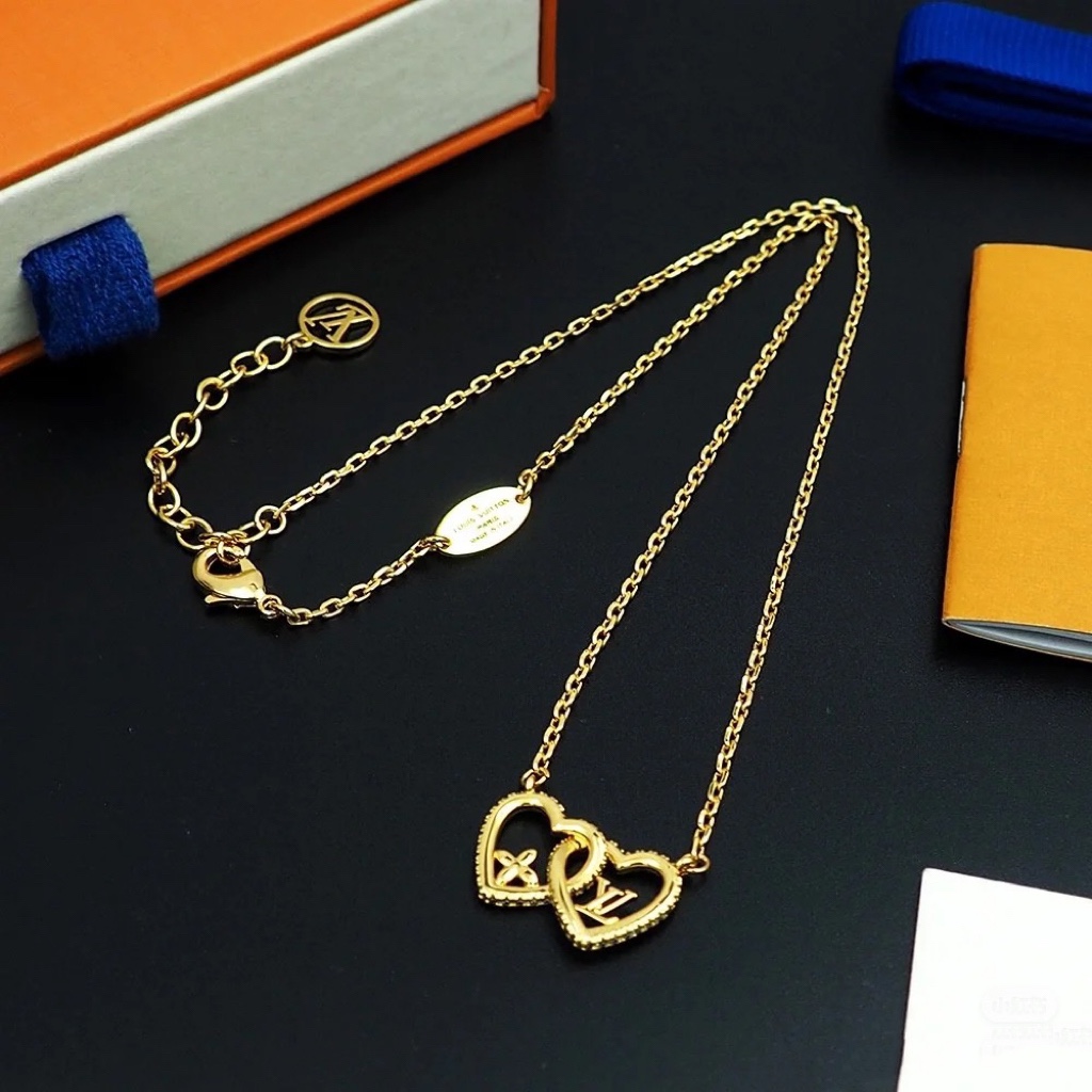 Louis Vuitton Double Interlocking Hearts Necklace - Original Replica Club