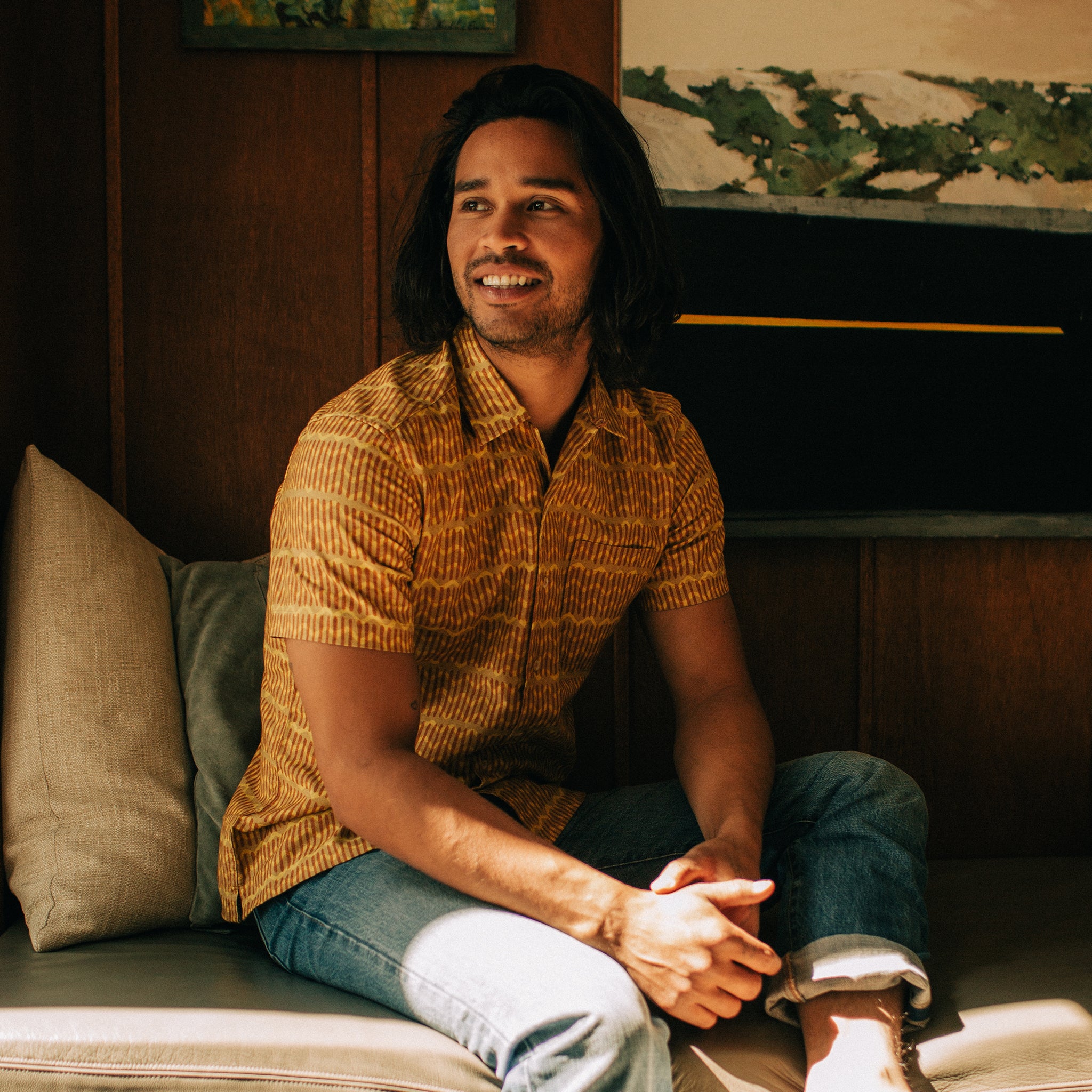 The Short Sleeve Hawthorne in Gold Wave