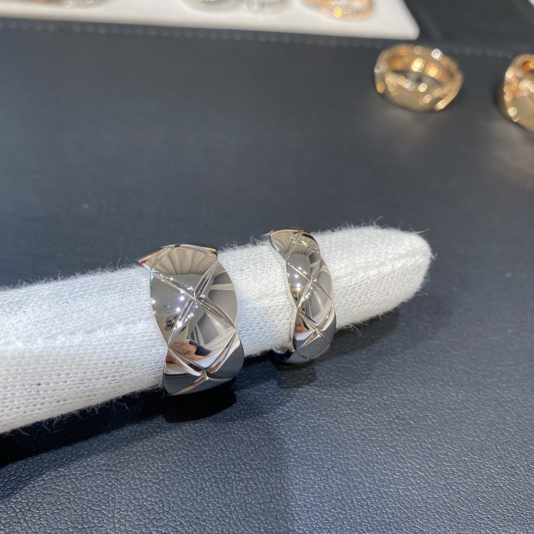 Chanel No Diamond Wide Coco Crush Ring - Original Replica Club