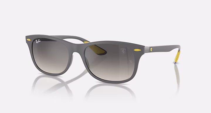 Ray-Ban RB4607M SCUDERIA FERRARI COLLECTION