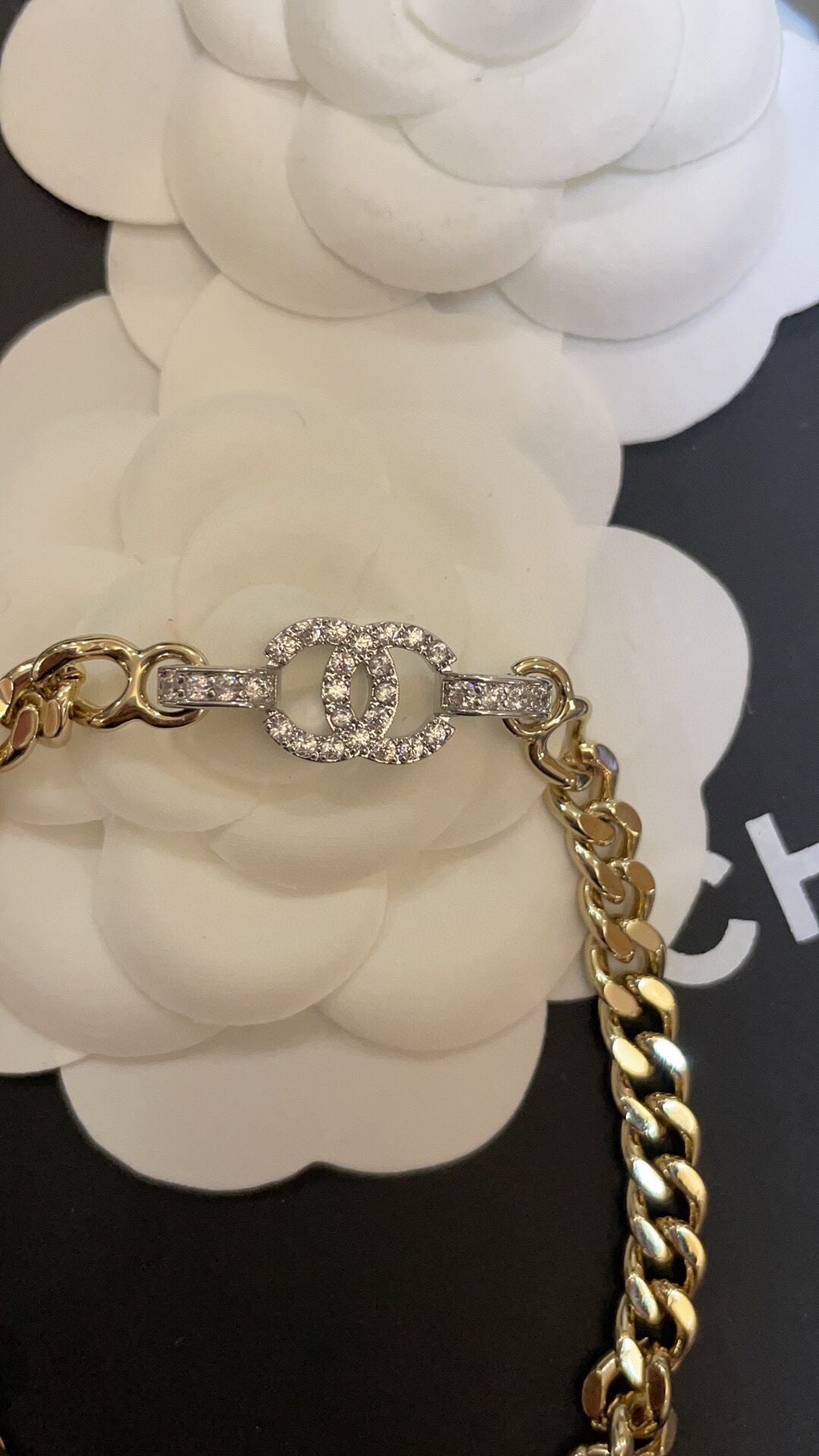 Chanel Mixed Color Cuban Chain Bracelet Earrings Choker Necklace - Original Replica Club