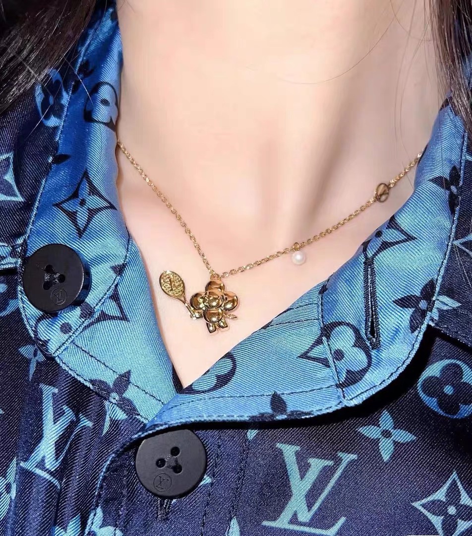 Louis Vuitton Tennis Racket Vivienne Pendant Necklace - Original Replica Club