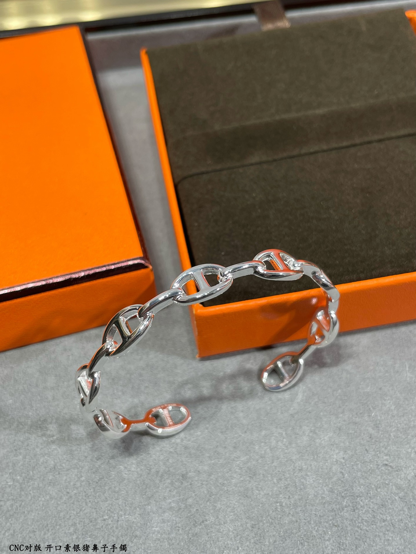 Hermes Plain Surface Pig Nose Bangle Bracelet - Original Replica Club