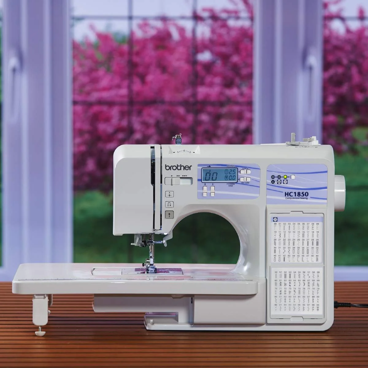 Brother HC1850 sewing and quilting machine, 185 built-in stitches, LCD display