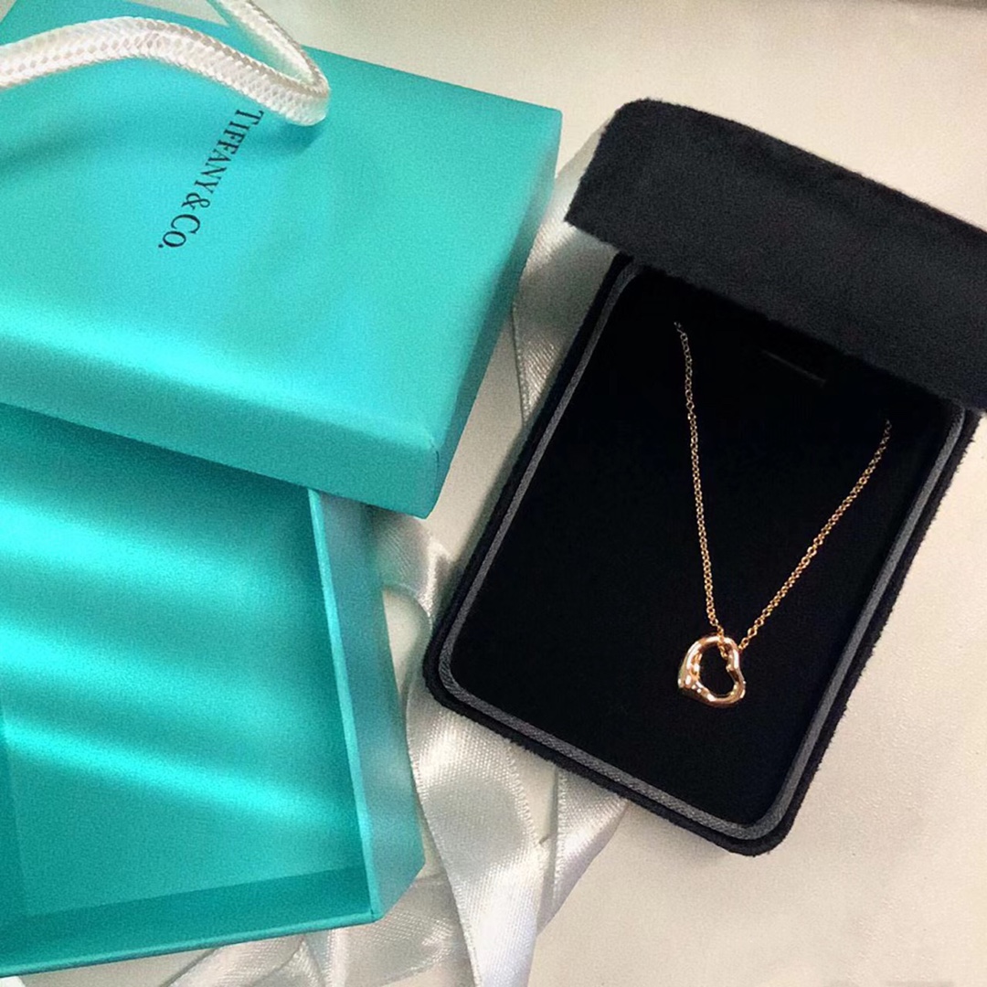 Tiffany Classic Love Heart Pendant Necklace - Original Replica Club