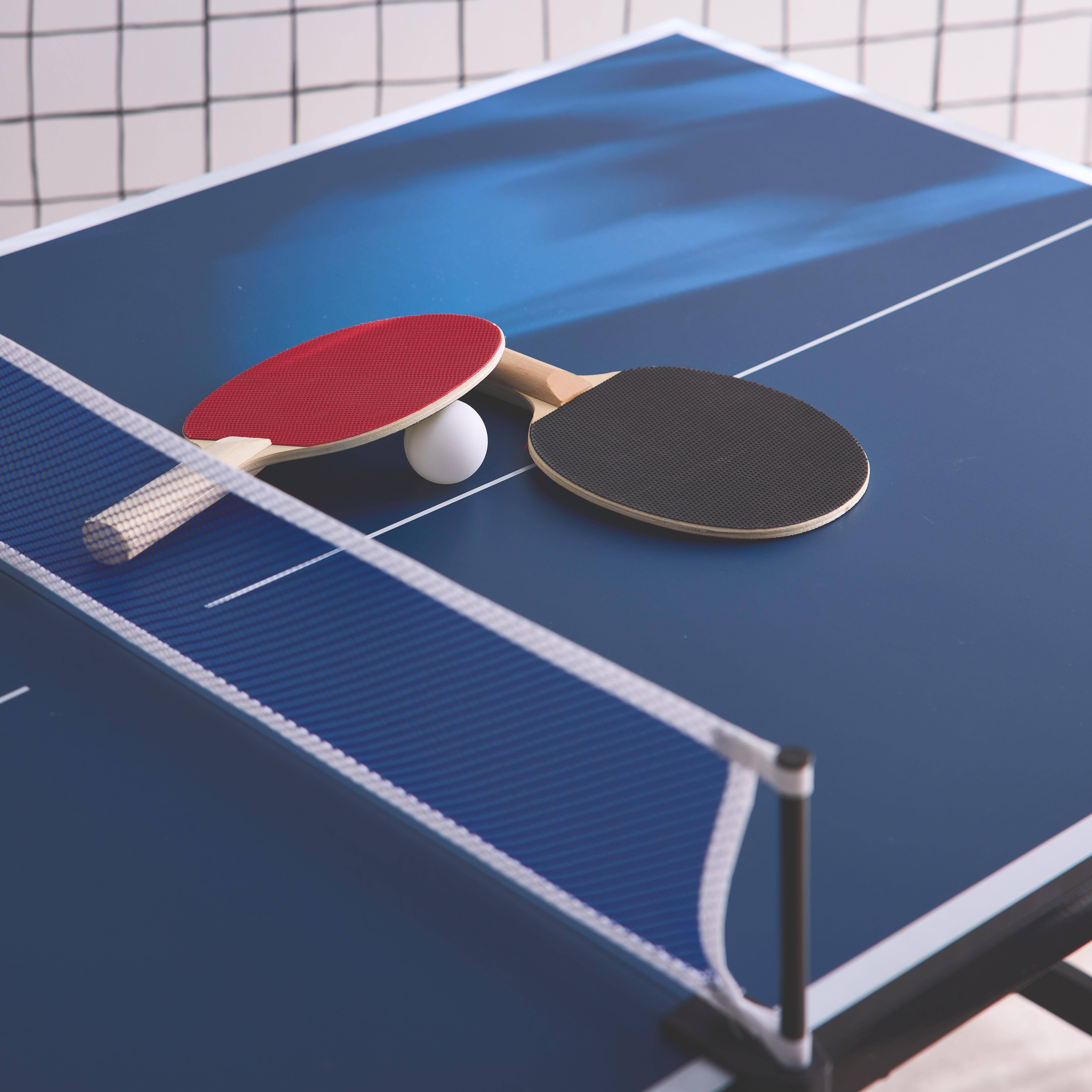 Mini mesa de ping pong - Mini mesa de ping pong interior plegable con 2 raquetas y 3 pelotas, 150cm