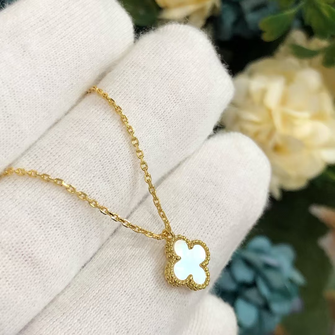 VCA Sweet Alhambra Pendant Necklace - Mini - Original Replica Club