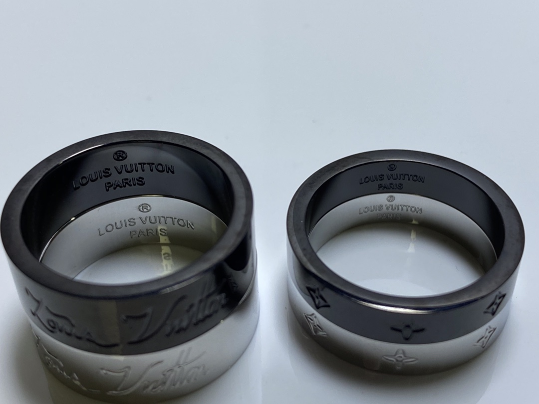 Louis Vuitton You and Me Couple Ring - Original Replica Club