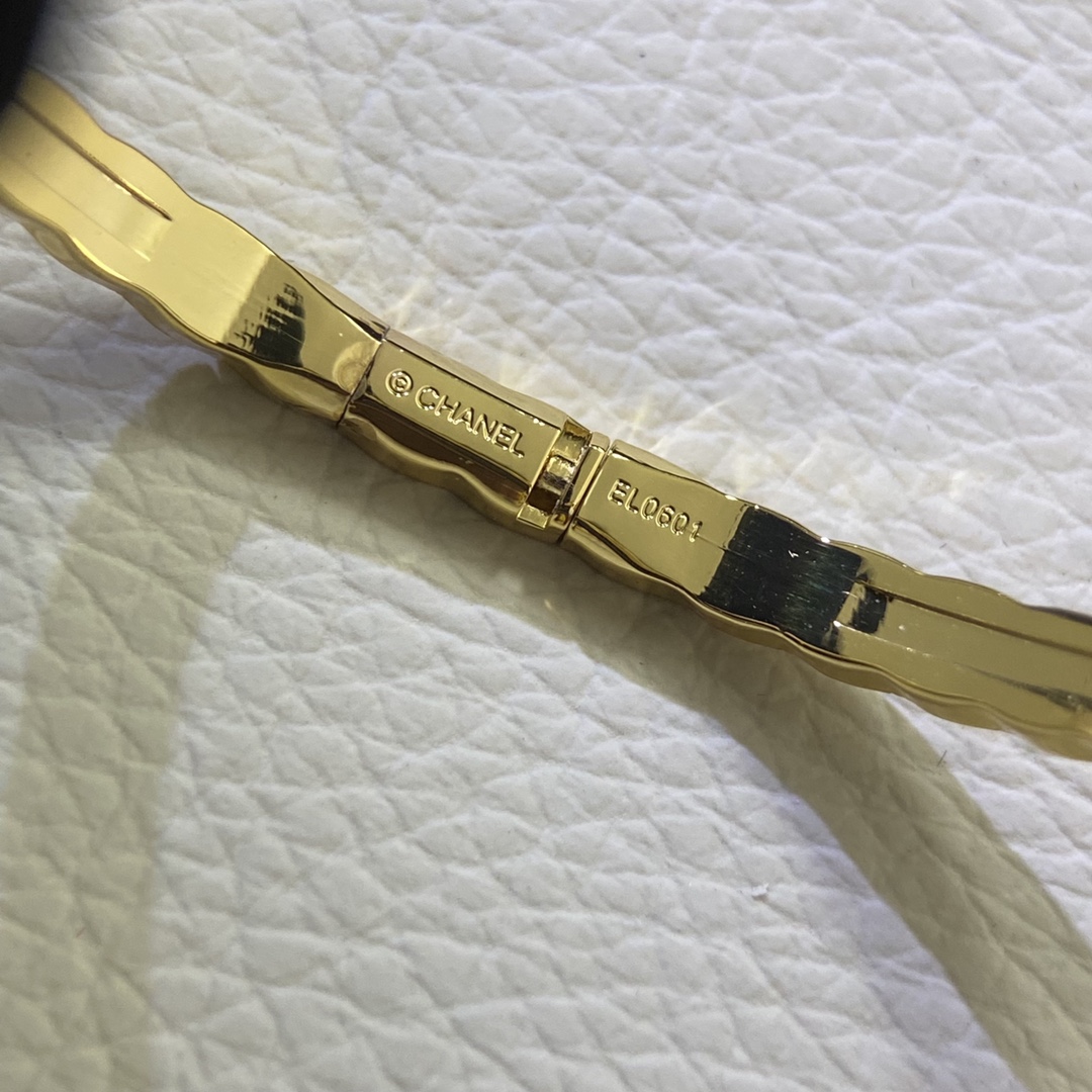 Chanel Coco Crush Bangle Bracelet - Narrow Version No Diamond - Original Replica Club