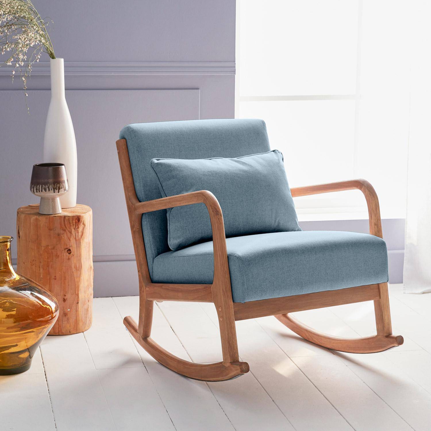 Lorens - Mecedora estilo escandinavo de madera y tela