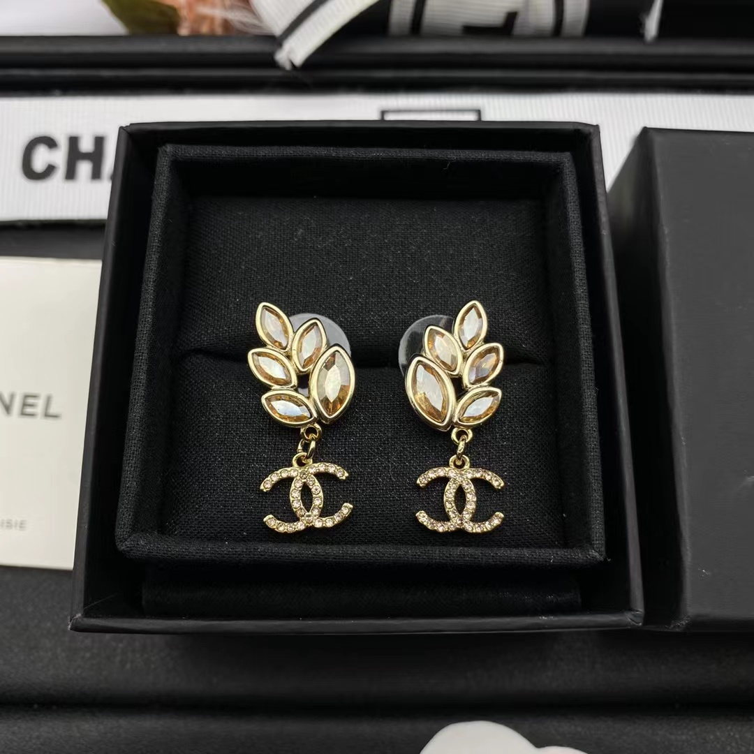 Chanel Amber Leaf Earrings - Original Replica Club