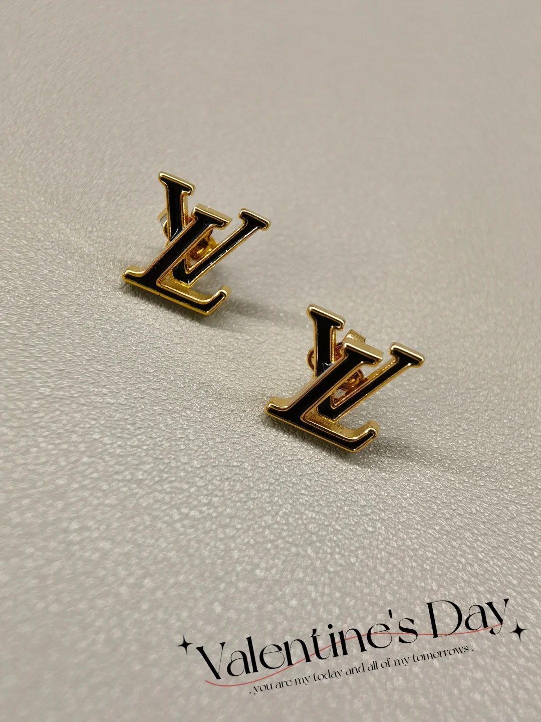 Louis Vuitton Pink LV Letter Earrings - Original Replica Club