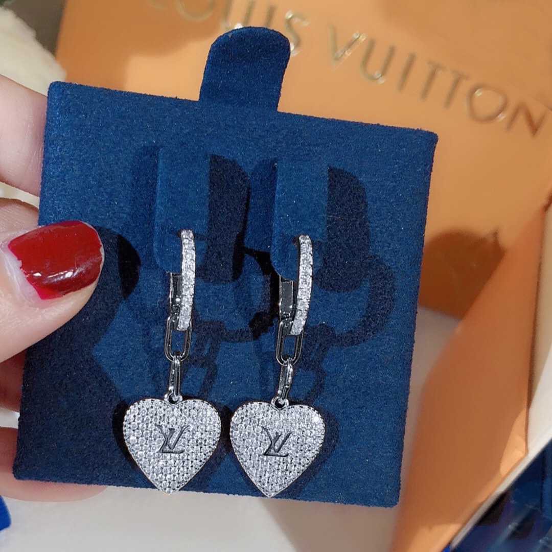 Louis Vuitton Full Diamond Hoop Heart Dangle Earrings - Original Replica Club