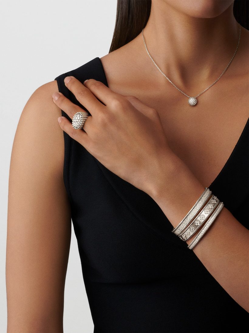 Replicate Perlée clovers bracelet, medium model(1:1 replica) - Original Replica Club
