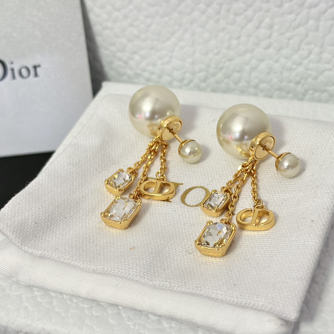 Dior Three Chain Tassel Pearl Earrings - Original Replica Club