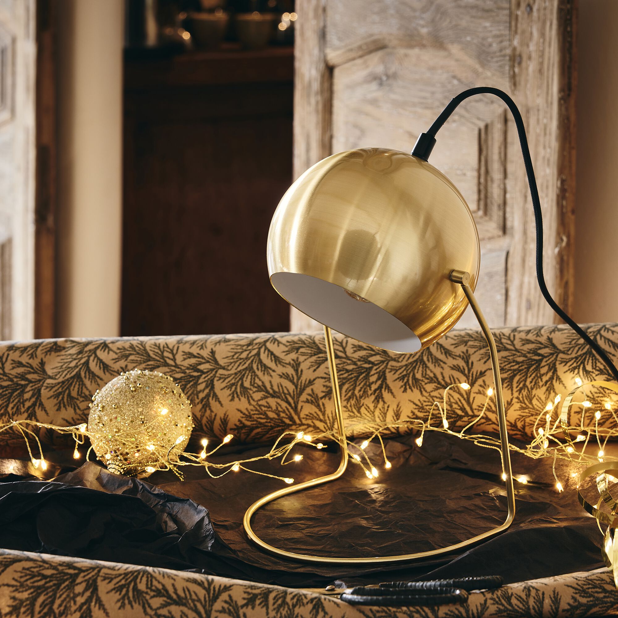 BAOU - Lampe ronde en métal doré H26cm