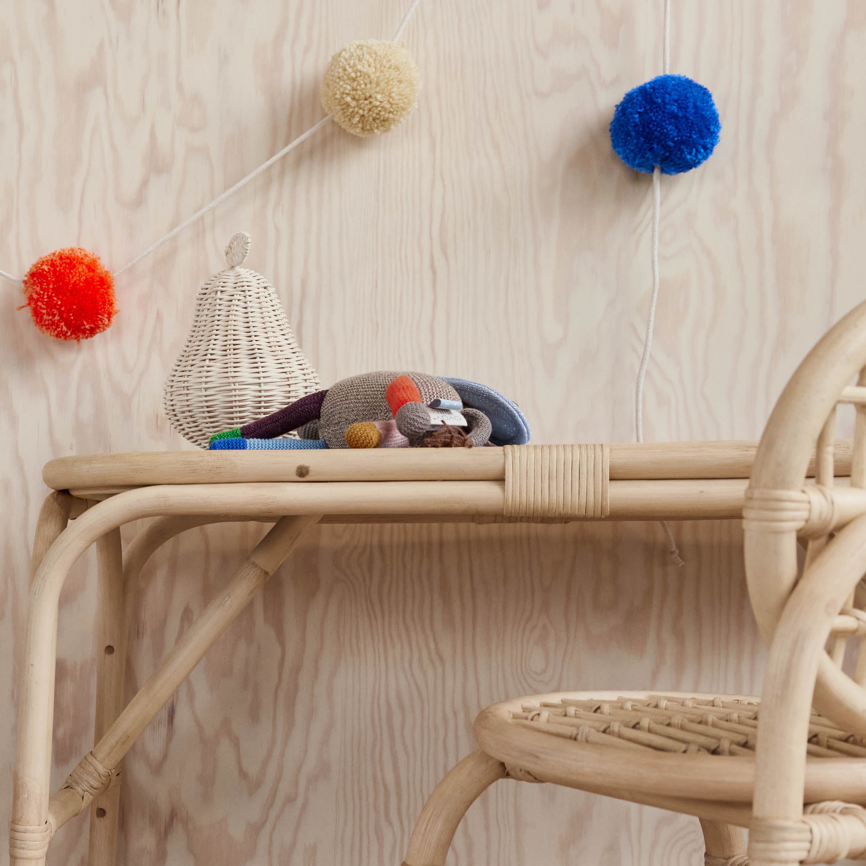 OYOY MINI Rotan Pear Nachtlampje