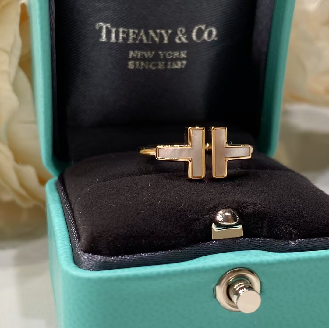 Tiffany Mother of Pearl Double T Ring - Original Replica Club