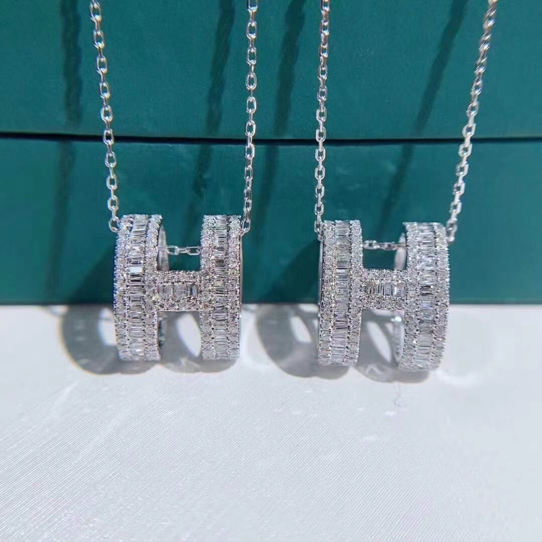Hermes Diamond Paved H Pendant Necklace - Original Replica Club