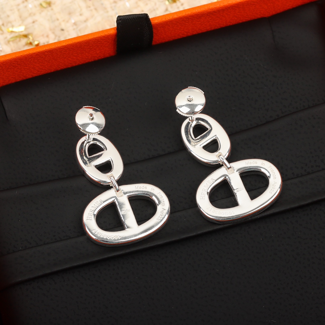 Hermes Pig Nose Dangle Earrings in Silver - Original Replica Club