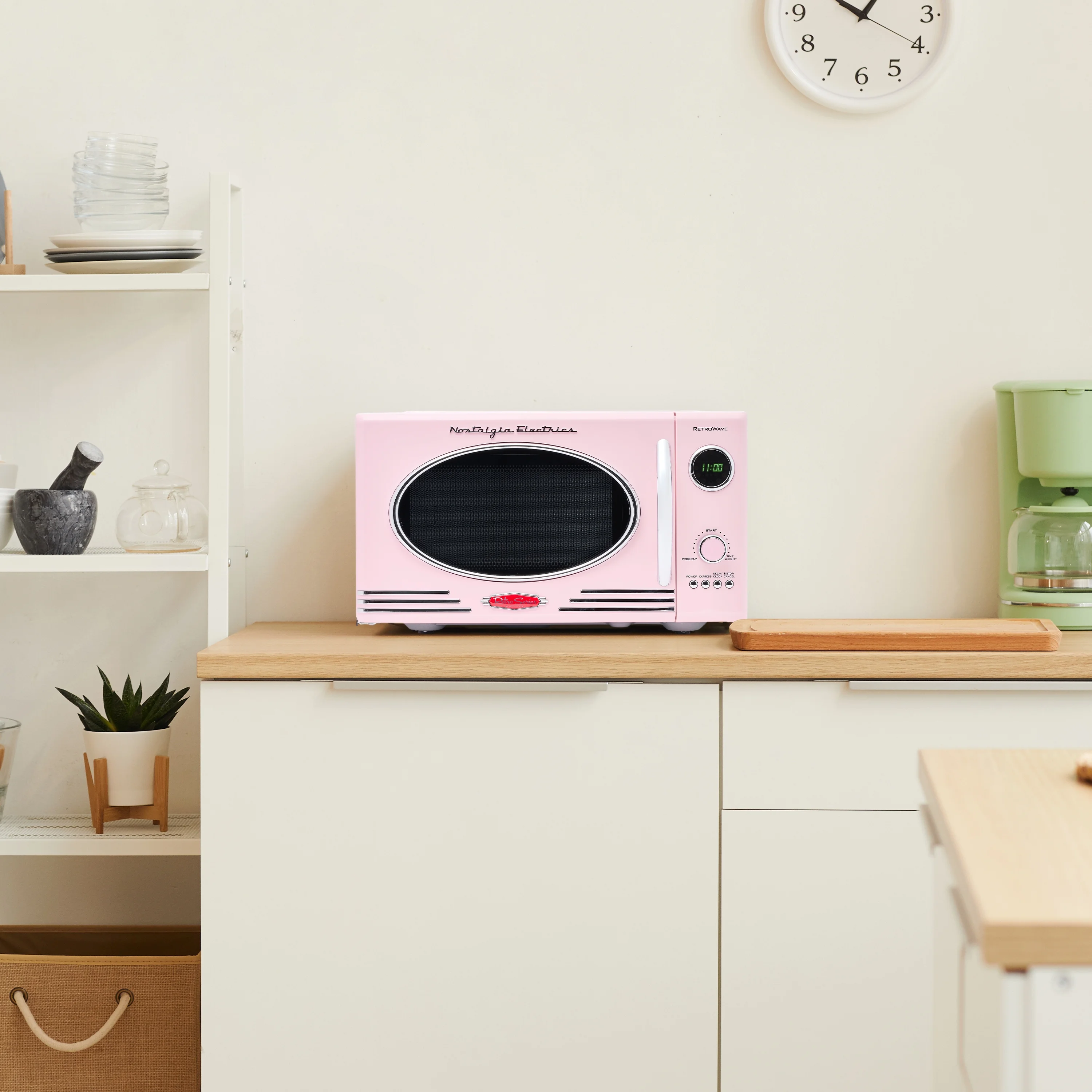 Nostalgia Retro Microwave for Countertop 0.9 cu ft Vintage Microwave, Ivory - Image 25