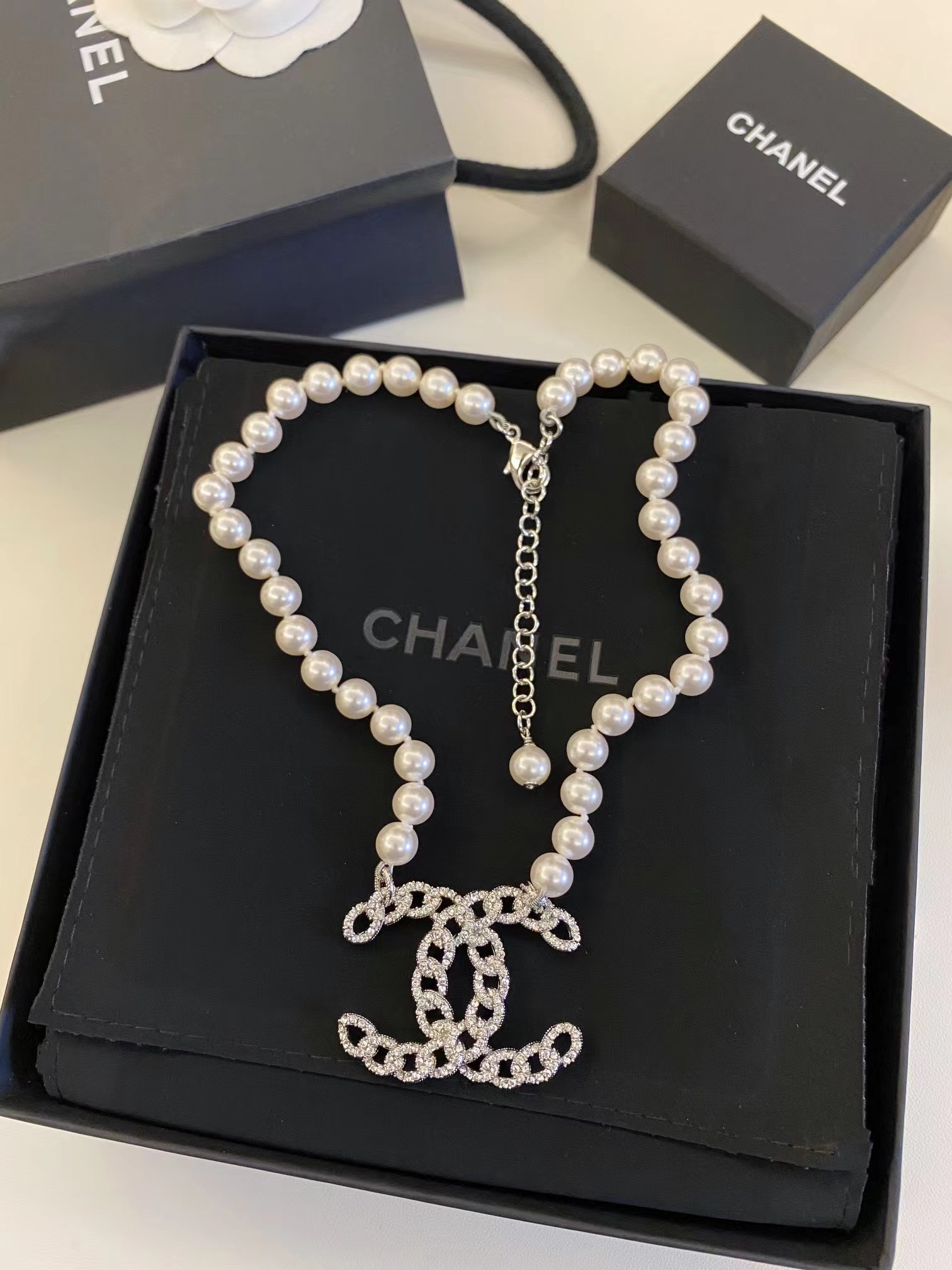 Chanel Hollow Big Double C Pendant Pearl Necklace - Original Replica Club