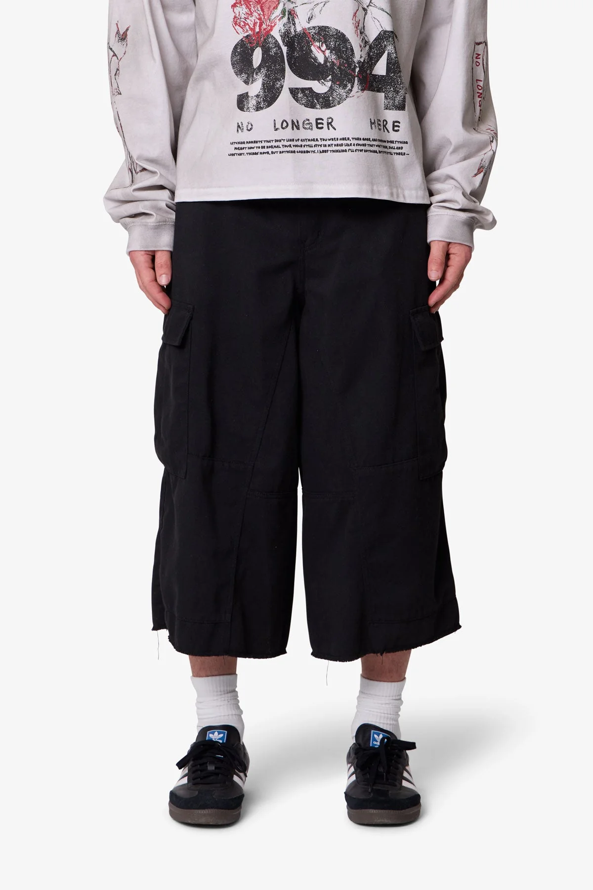 Extra Long Cargo Shorts - Black