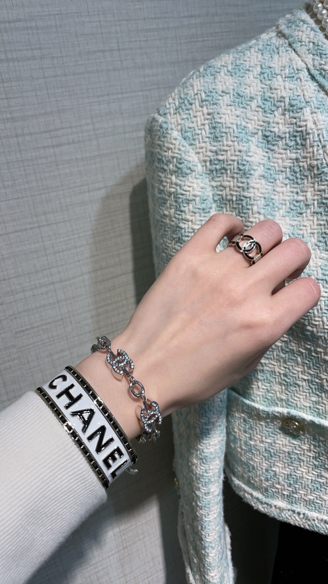 Chanel Hollow CC Chain Rhinestone Silver Bracelet - Original Replica Club