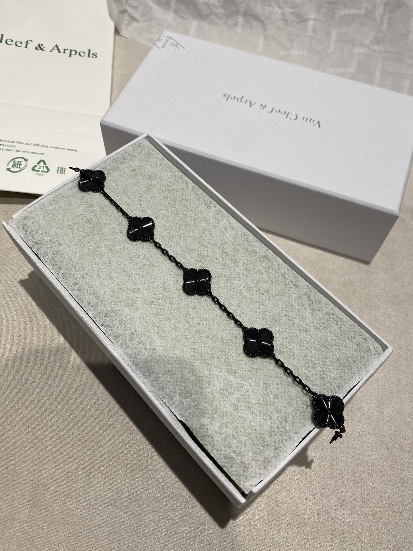 VCA Darth Vader Black Vintage Alhambra 5 Motifs Bracelet - Original Replica Club