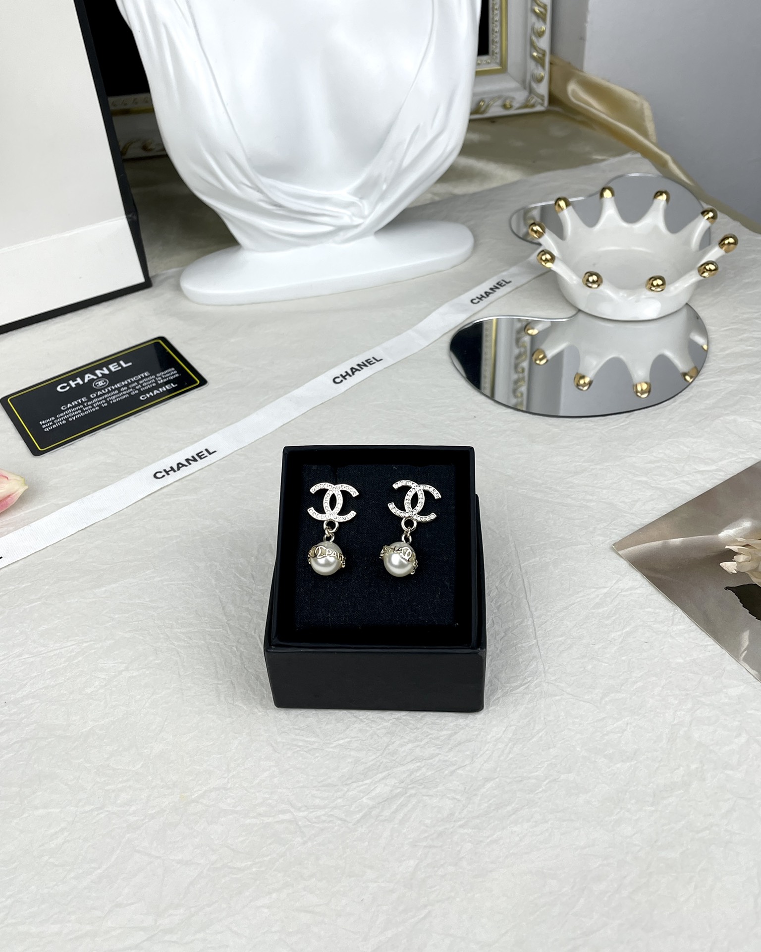 Chanel Diamond CC Pearl Drop Earrings - Original Replica Club