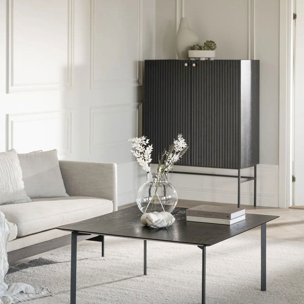 Rowico Home Halifax Houten Opbergkast met Metalen Poten - Zwart