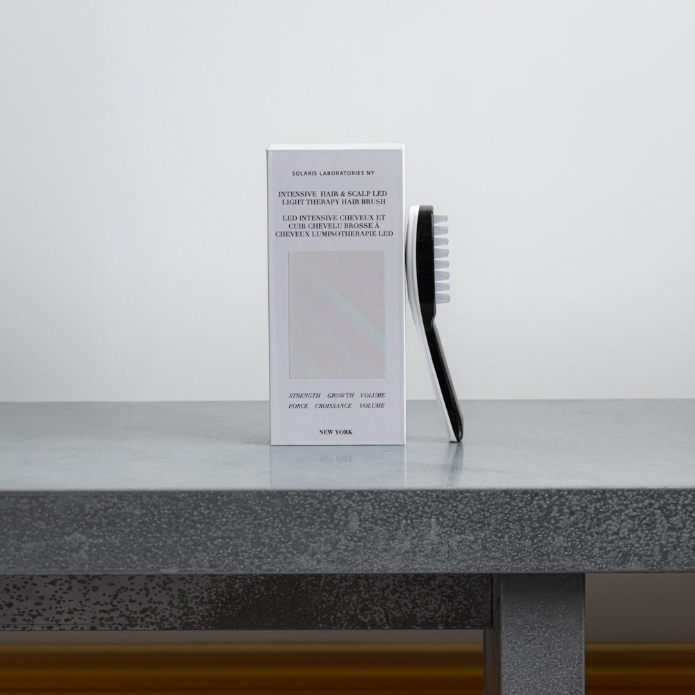 Brosse à cheveux Intensive Hair & Scalp LED Light Therapy