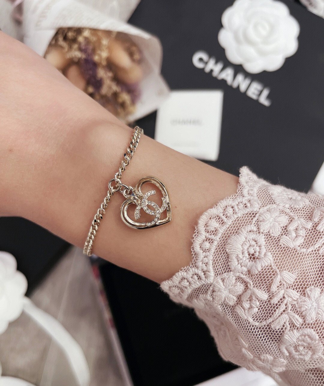 Chanel Hollow Heart Charm O Chain Bracelet - Original Replica Club