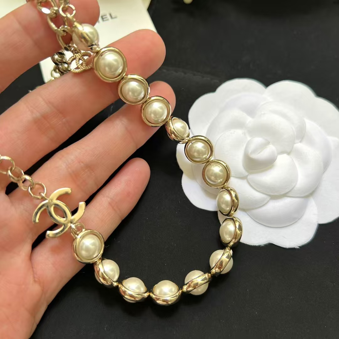 Chanel Half Chain Half Ehancered Pearl Necklace - Original Replica Club