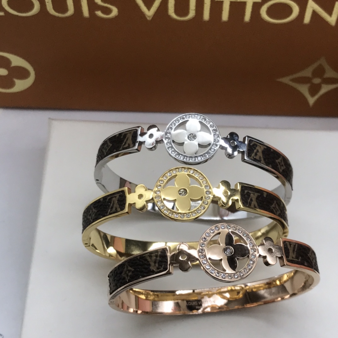 Louis Vuitton Diamond Hollow Sun Blossom Leather Bangle Bracelet - Original Replica Club