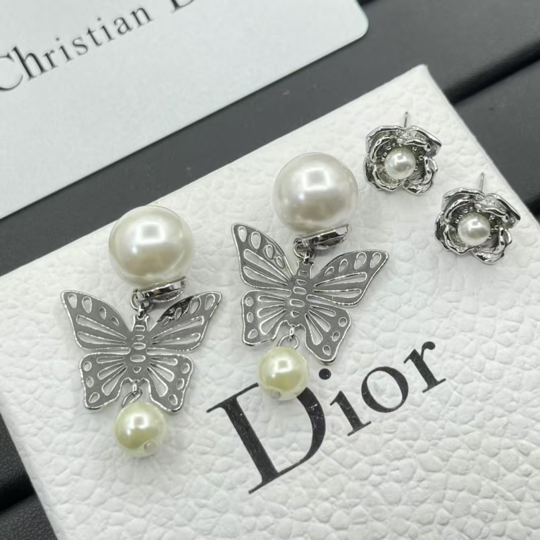 Dior Silver Butterfly Pearl Earrings - Original Replica Club