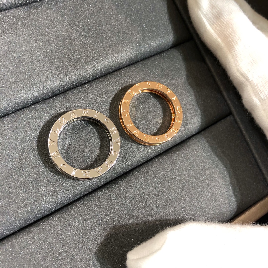 Bvlgari Diamond Paved One-band B.zero1 Ring - Original Replica Club