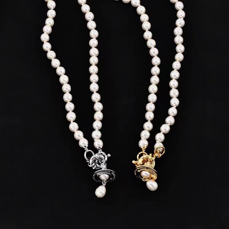 Vivienne Westwood Saturn Pendant Baroque Pearl Necklace - Original Replica Club