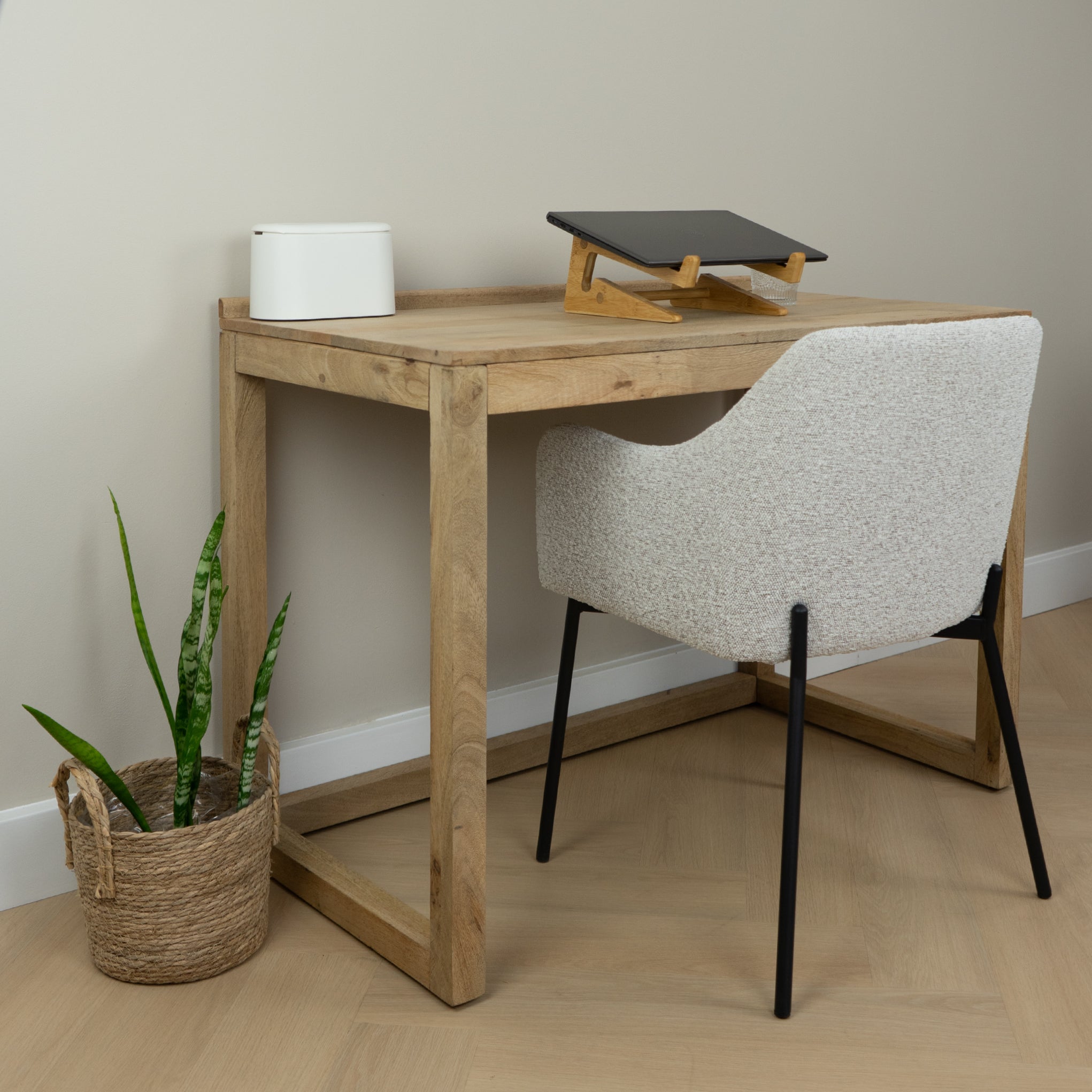 Lewis & Loft Bureau Leona - FSC® mangohout - Zandkleur