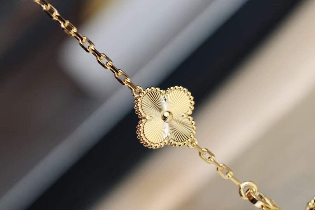 VCA Vintage Alhambra Necklace, 10 Motifs - Original Replica Club