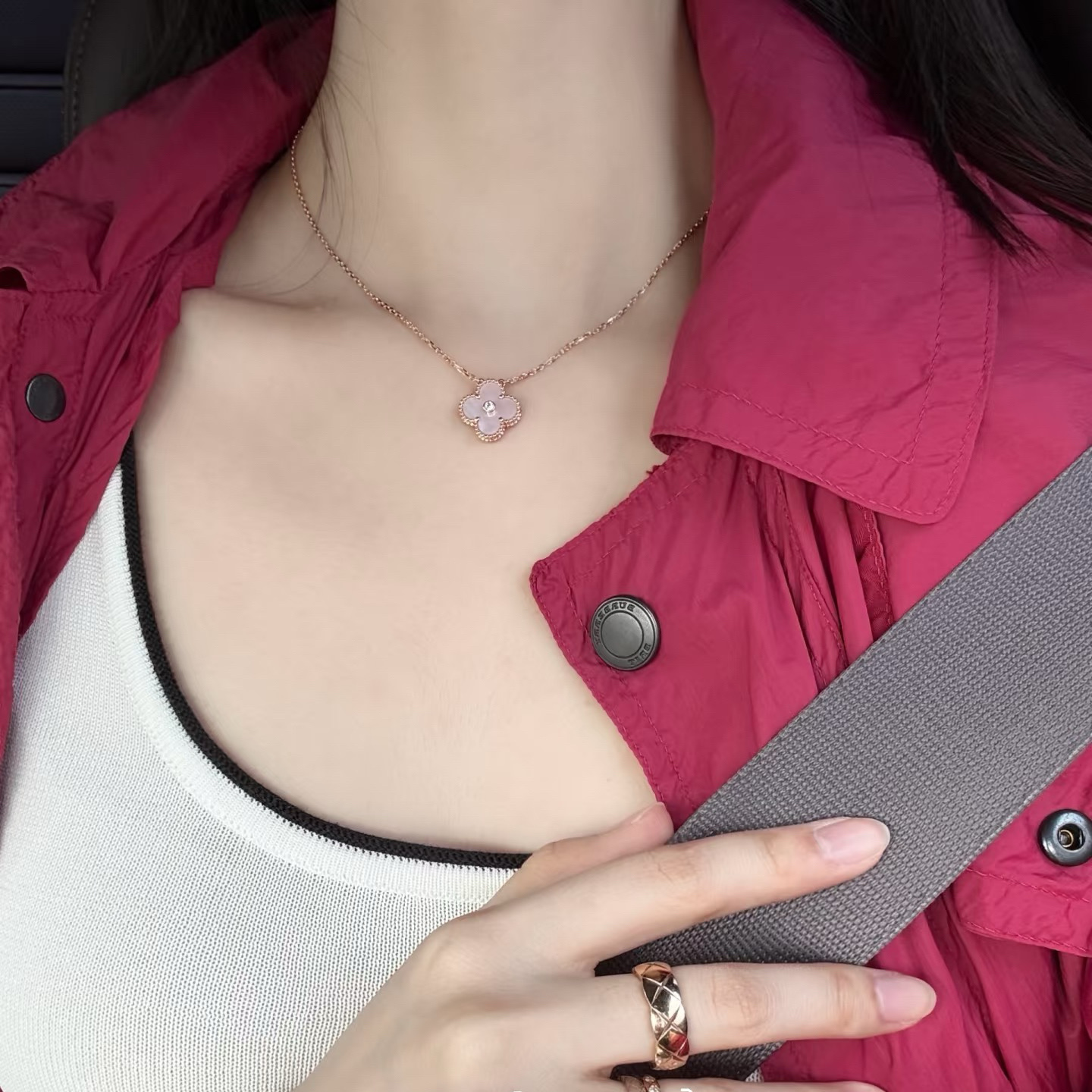 VCA Pink Mother of Pearl Vintage Alhambra Pendant Necklace - Original Replica Club