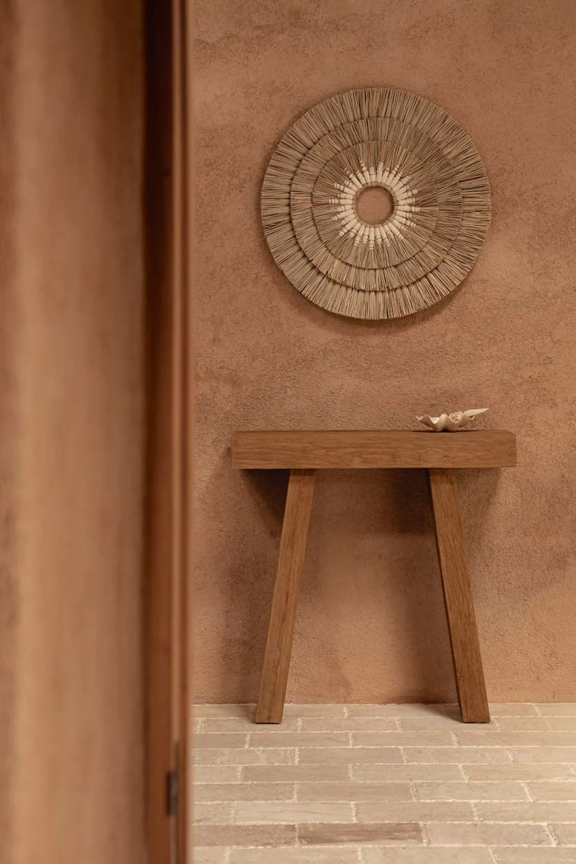 The Stance Console, Teak wood, Natural