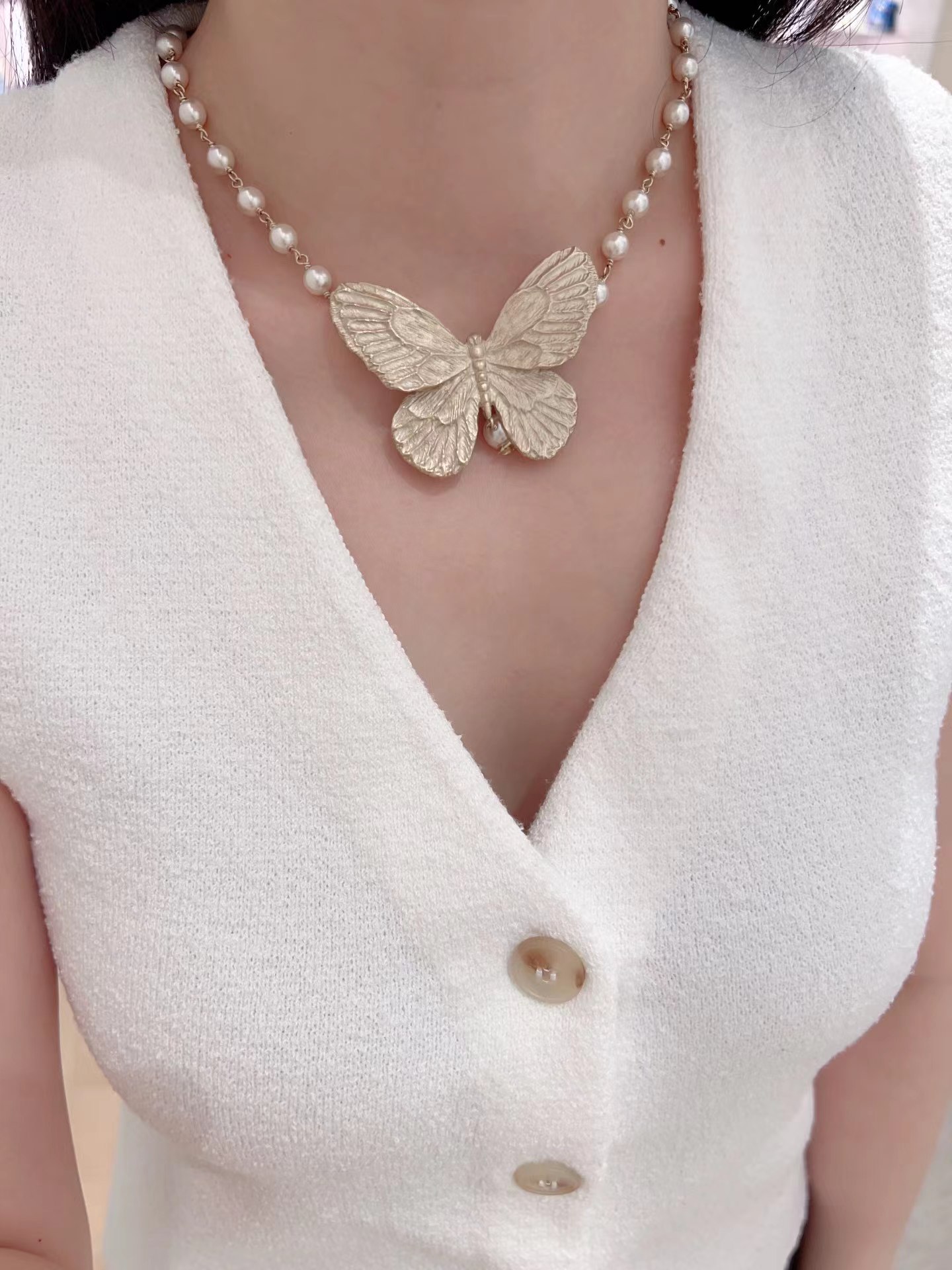 Dior Butterfly Pearl Necklace - Original Replica Club