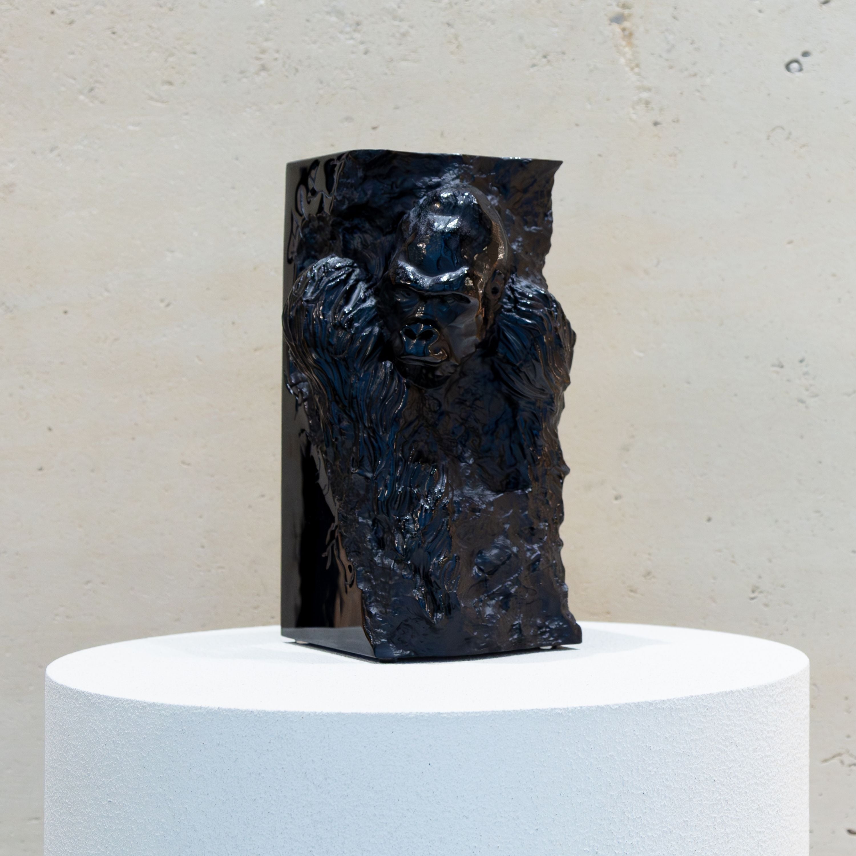 SCULPTURE GORILLE - CRISTAL NOIR