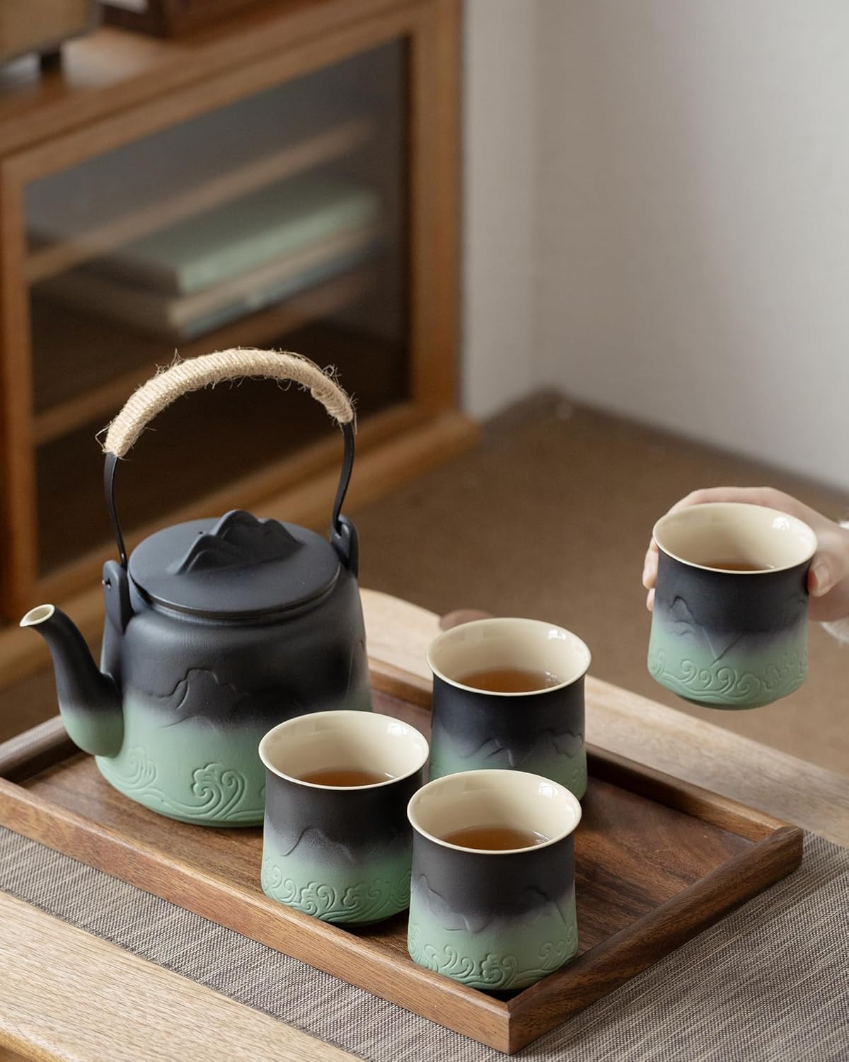 ZENS Vintage Japanese Tea Set with 4 Tea Cups, 33.8 oz Embossed Ceramic Loose Leaf Teapot with Built-in Strainers for Tea Steeper, Hemp Rope Handle Gradient Japanese Tea Pot for Tea Lovers Gifts