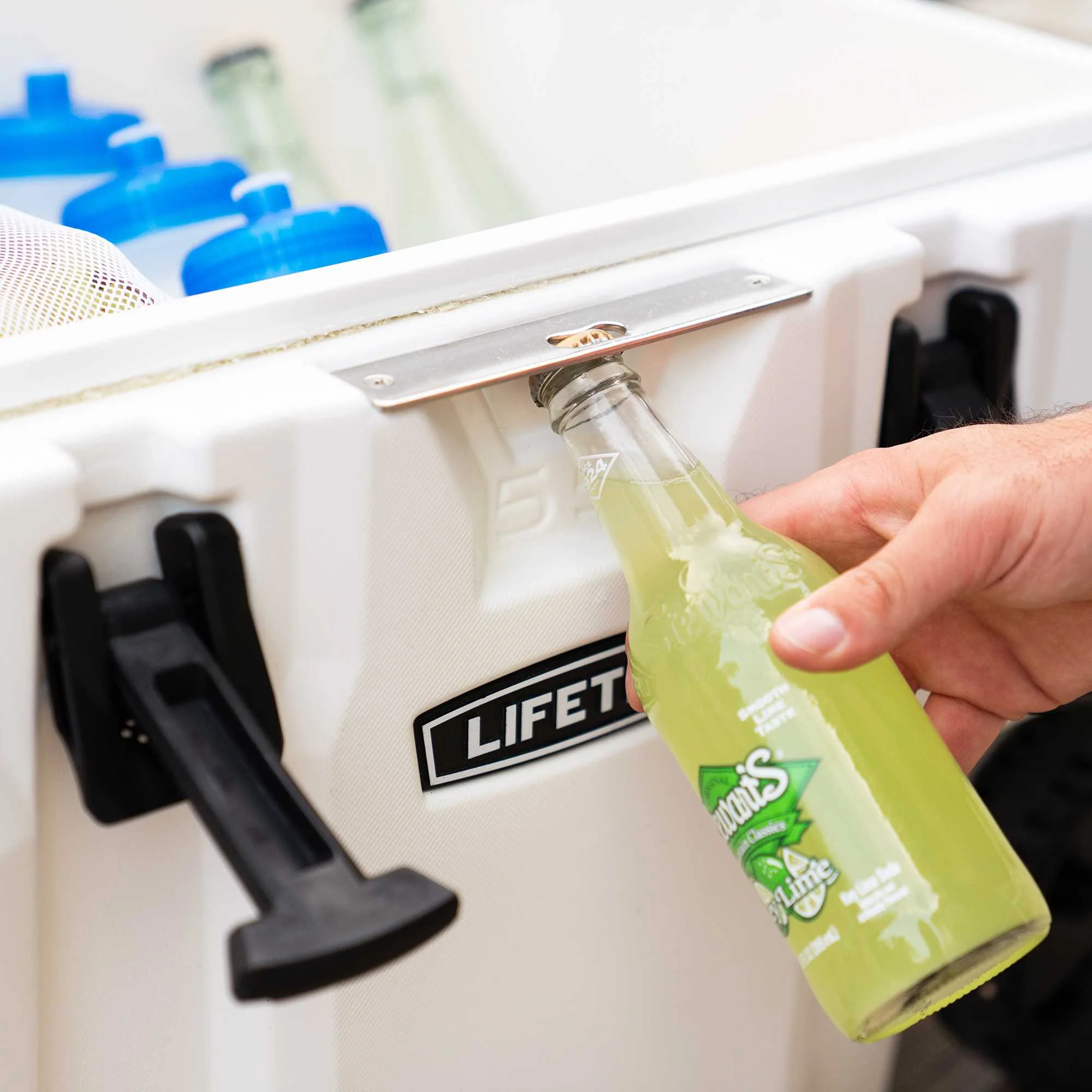 Lifetime 55 qt Bear-Resistant Camping Cooler Wheeled, Premium High Performance, Ice Retention, Hard Cooler, 60 Can Capacity, White (91072) - Image 15