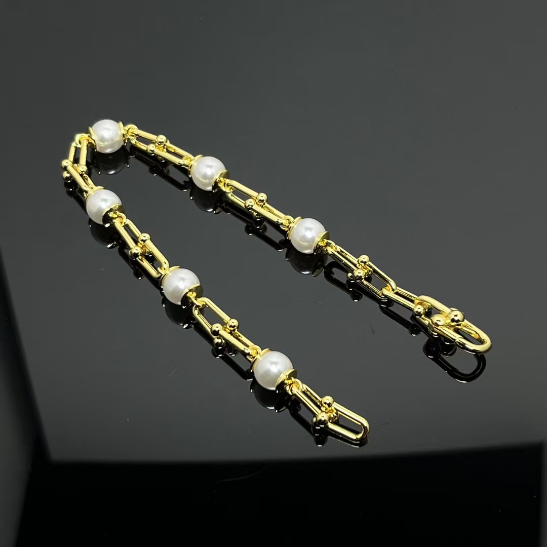 Tiffany HardWear Link Bracelet with Freshwater Pearls - Original Replica Club