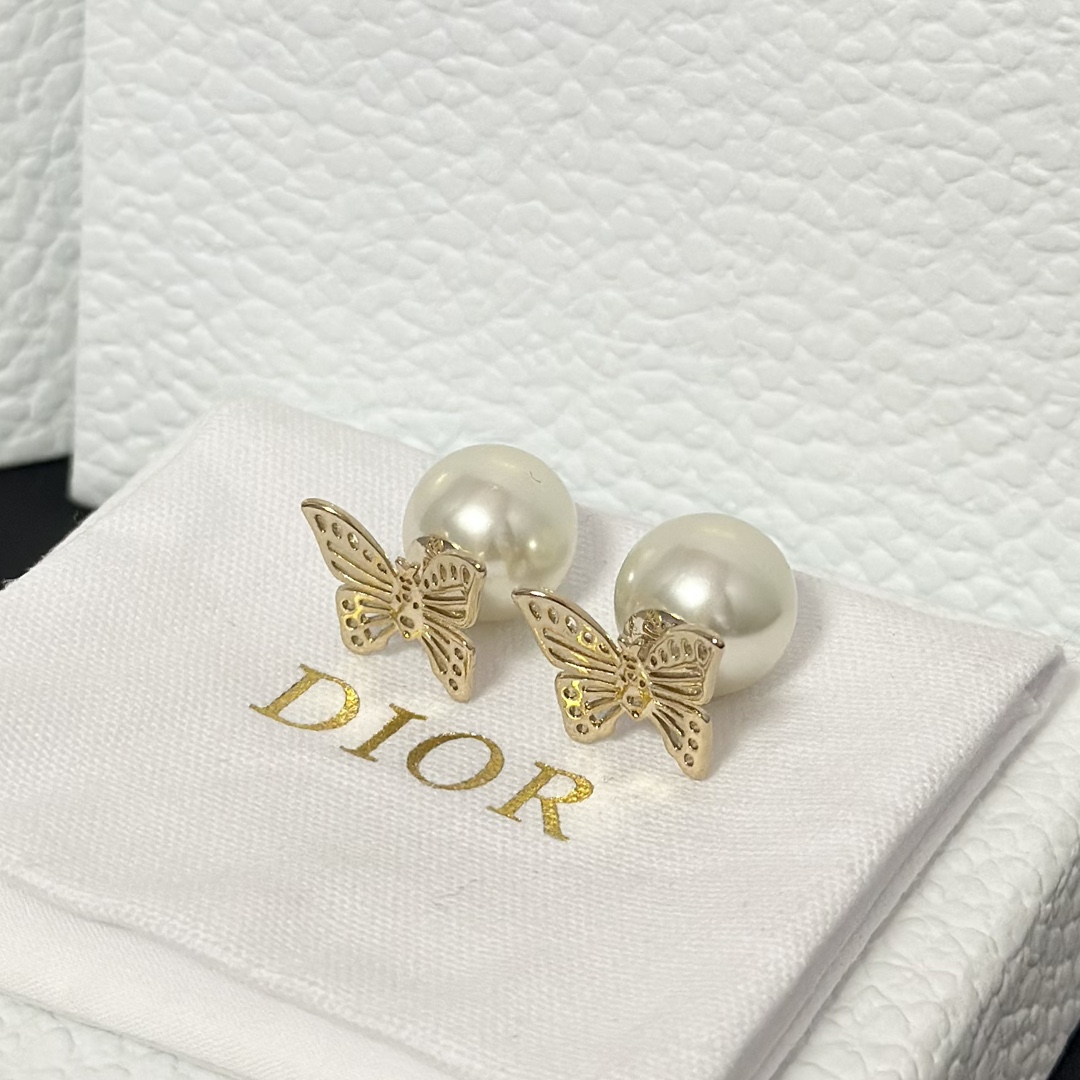 Dior Hollow Butterfly Stud Earrings - Original Replica Club