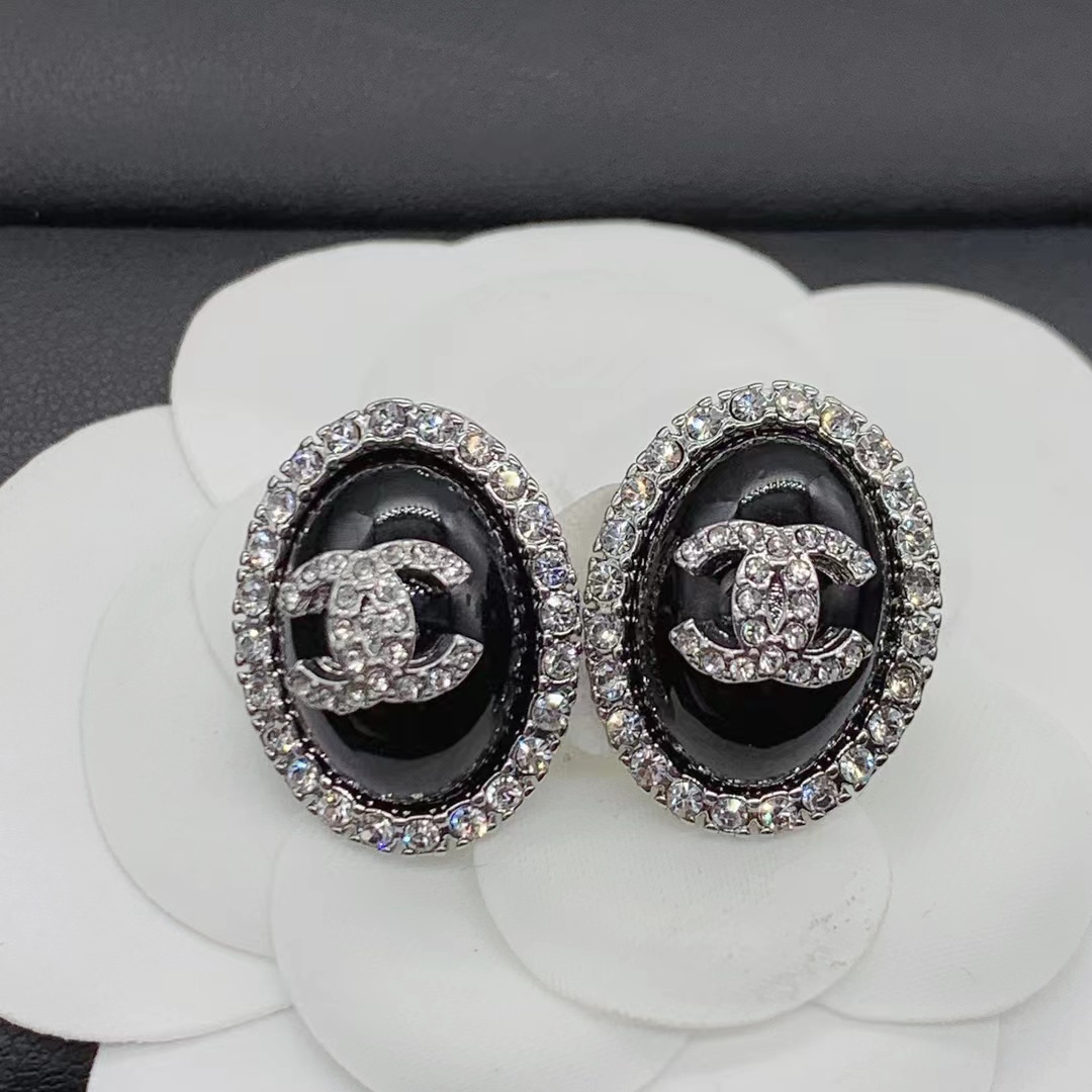 Chanel Oval Black Earrings - Original Replica Club