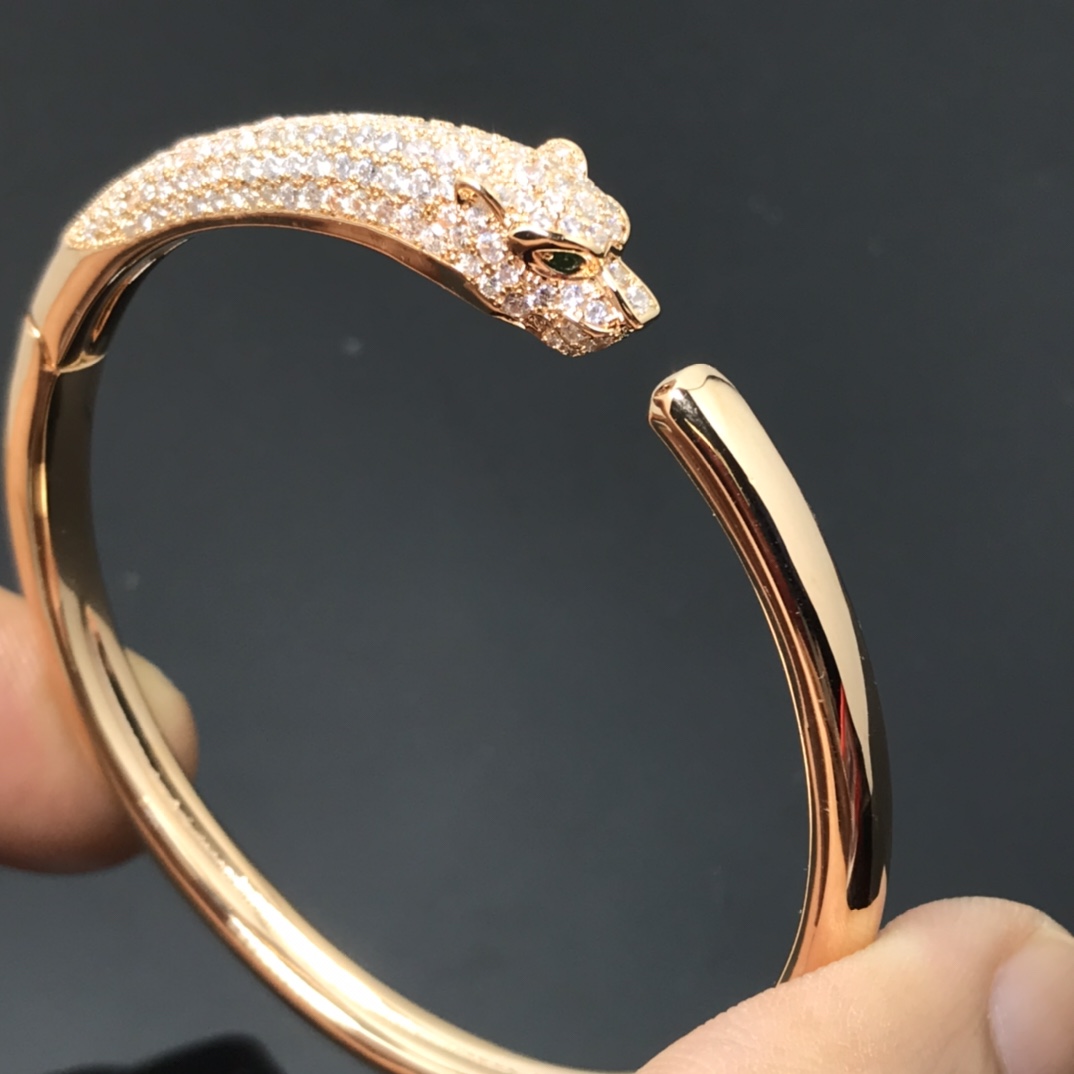 Cartier Half Diamond Panthère de Bracelet Open Cuff Bangle - Original Replica Club